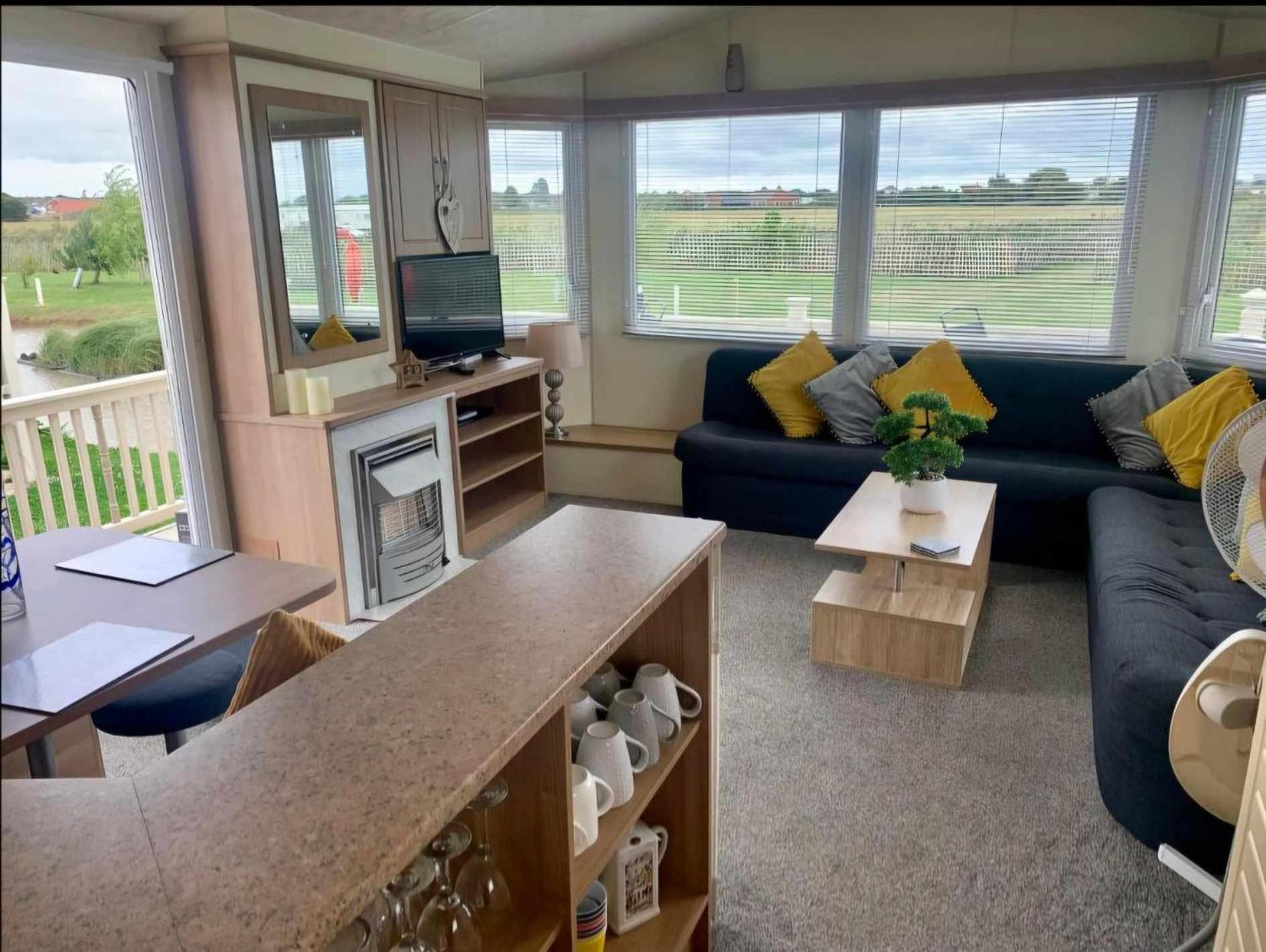 צ'אפל סנט לאונרדס 8 Berth 3 Bed Caravan Golden Palm Ml9 מראה חיצוני תמונה